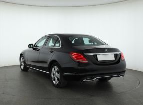 Mercedes-Benz C - 2015