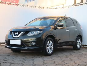 Nissan X-Trail - 2015