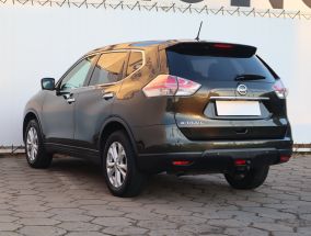 Nissan X-Trail - 2015