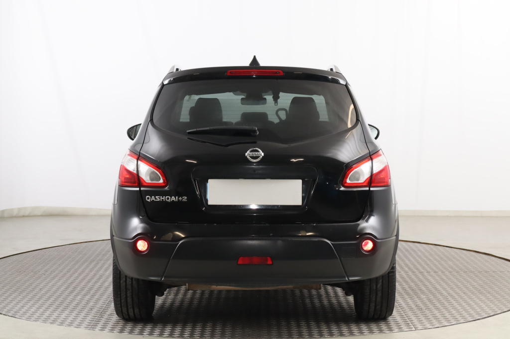 Nissan Qashqai+2
