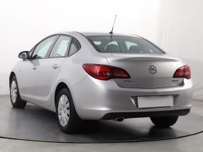Opel Astra - 2016