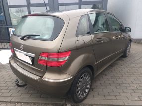 Mercedes-Benz B - 2010