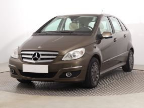 Mercedes-Benz B - 2010