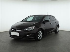 Opel Astra - 2014