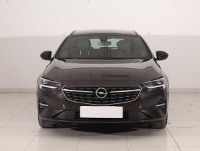 Opel Insignia - 2021