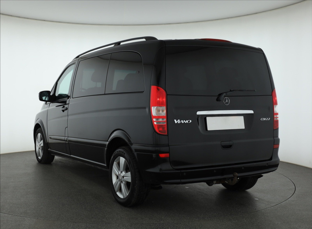 Mercedes-Benz Viano