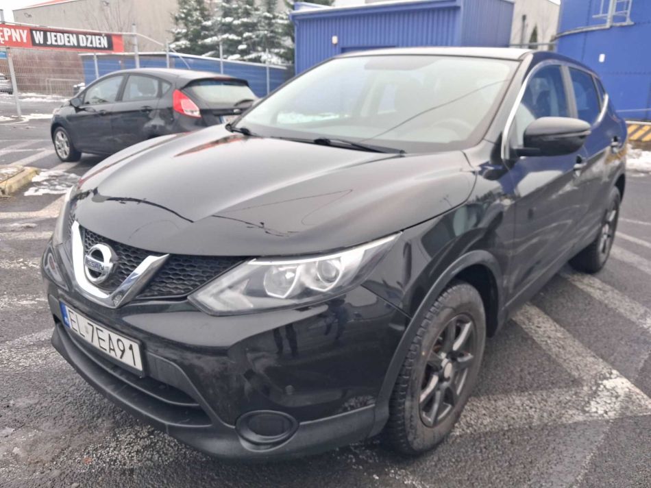 Nissan Qashqai - 2015