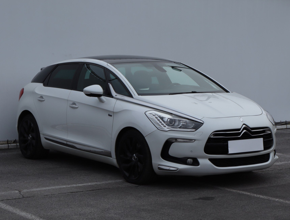 Citroen DS5