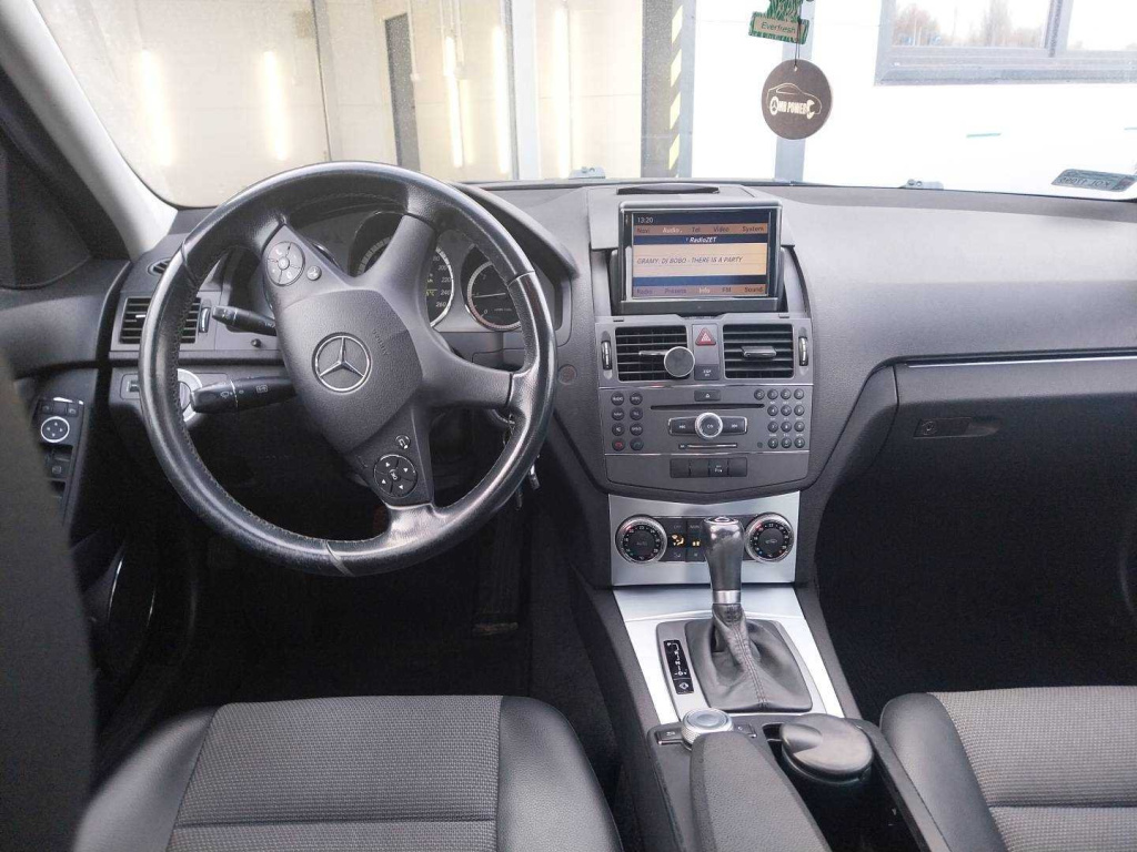 Mercedes-Benz C