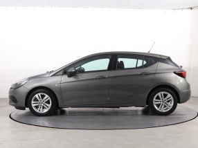 Opel Astra - 2020