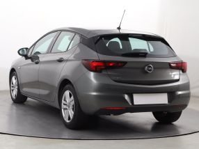 Opel Astra - 2020