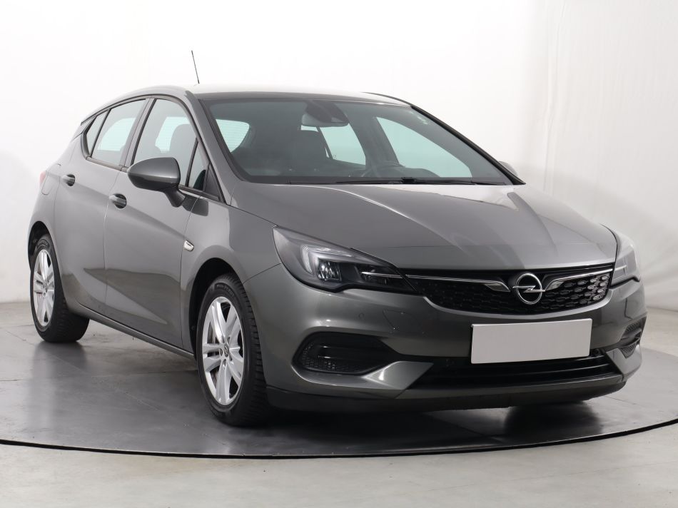 Opel Astra - 2020
