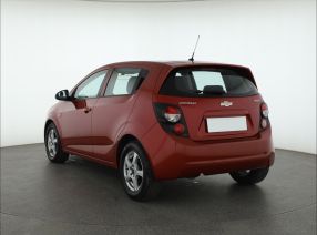 Chevrolet Aveo - 2012