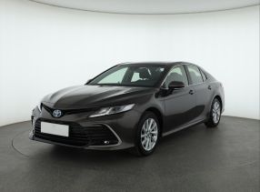 Toyota Camry - 2023