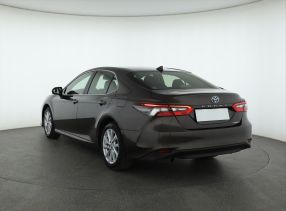Toyota Camry - 2023