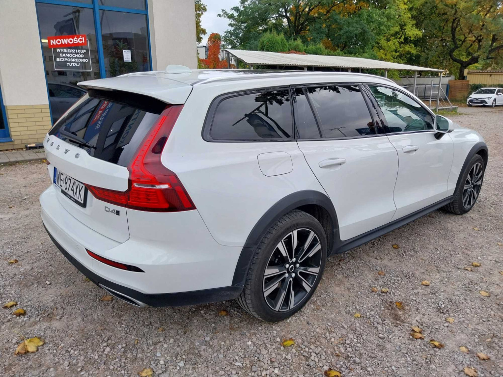 Volvo V60 Cross Country