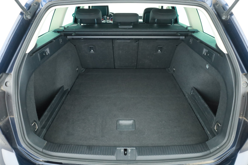 Volkswagen Passat, 2016