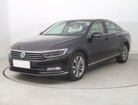 Volkswagen Passat - 2016
