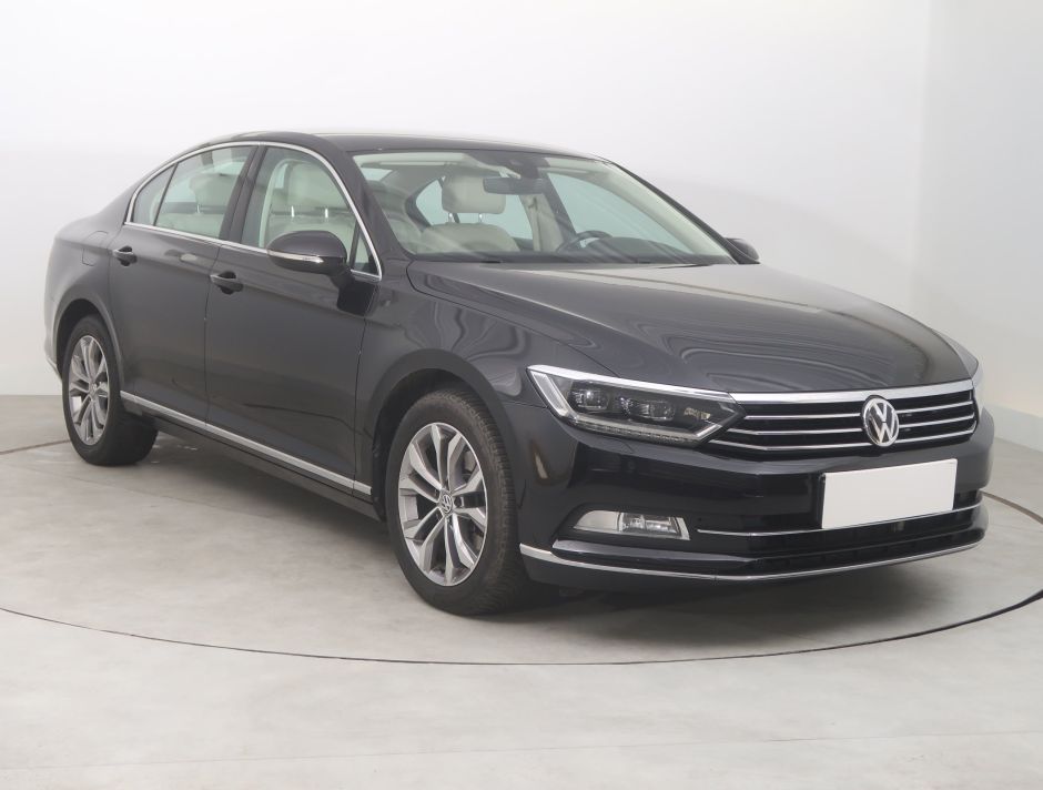 Volkswagen Passat - 2016