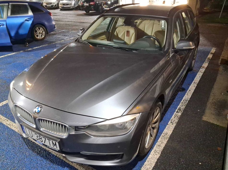 BMW 3 - 2015