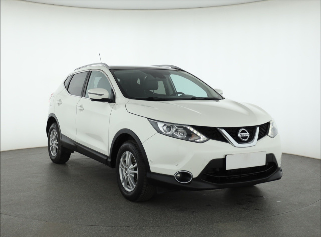 Nissan Qashqai 2015