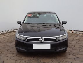 Volkswagen Passat - 2017
