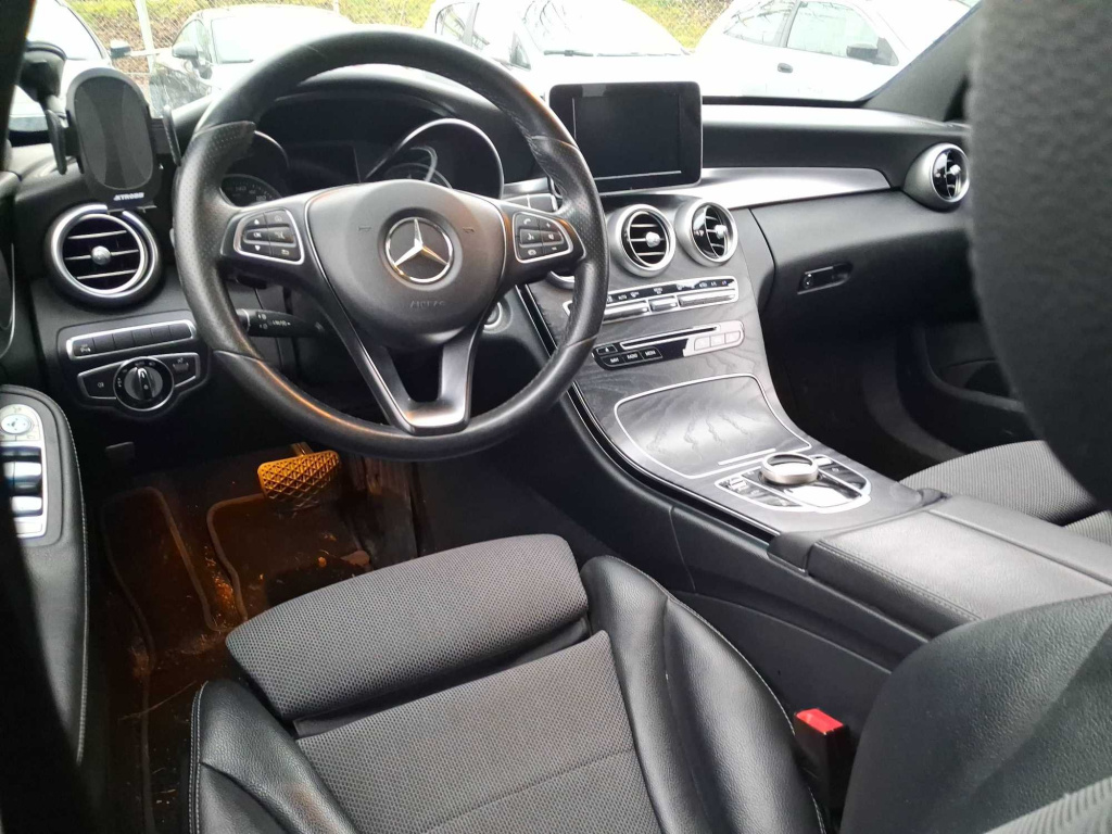 Mercedes-Benz C