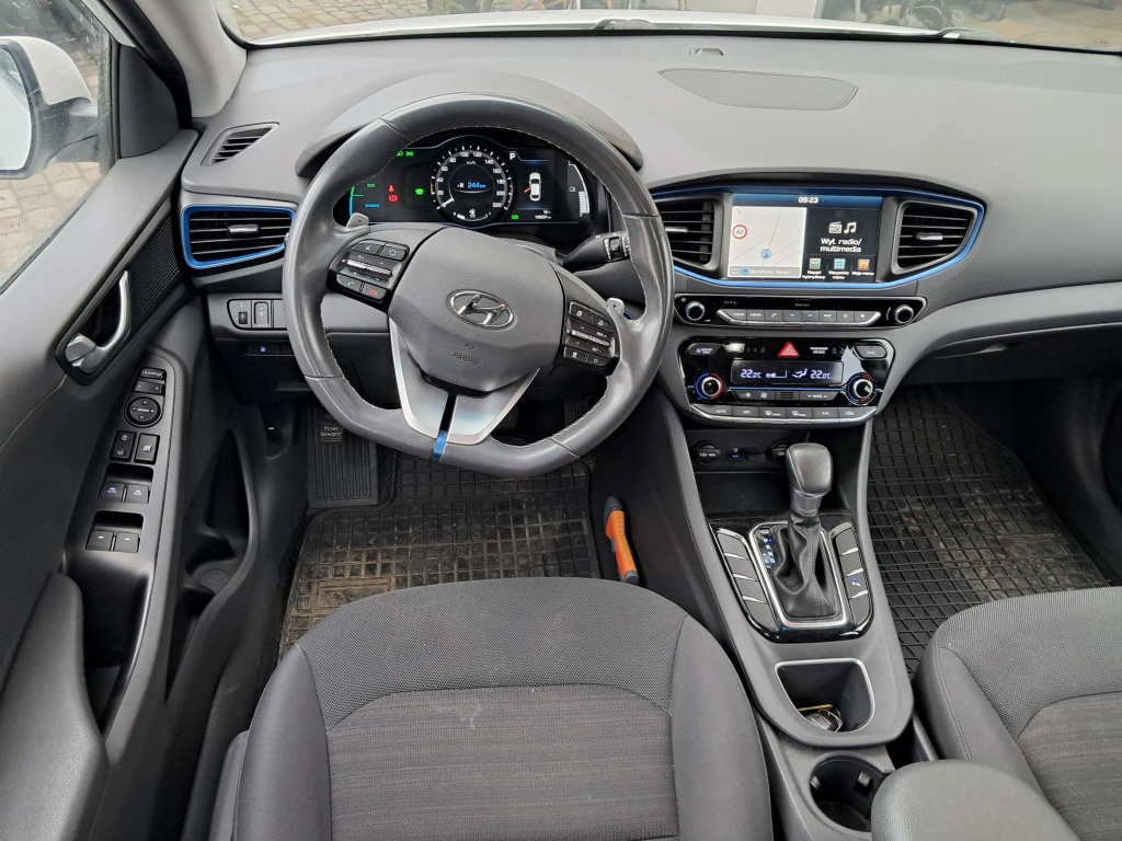 Hyundai Ioniq