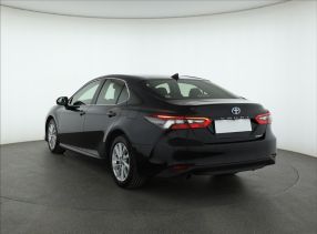 Toyota Camry - 2021