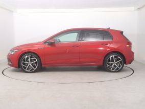 Volkswagen Golf - 2022