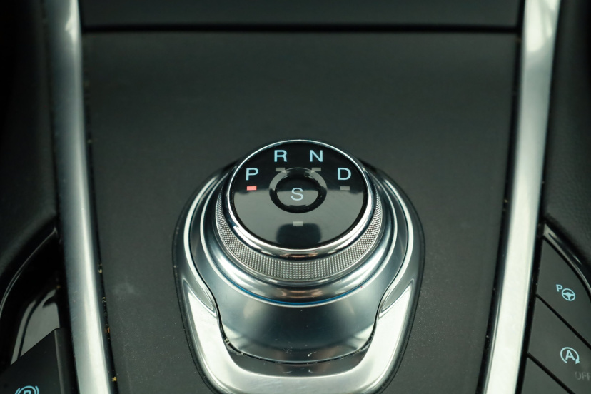Ford S-Max, 2019