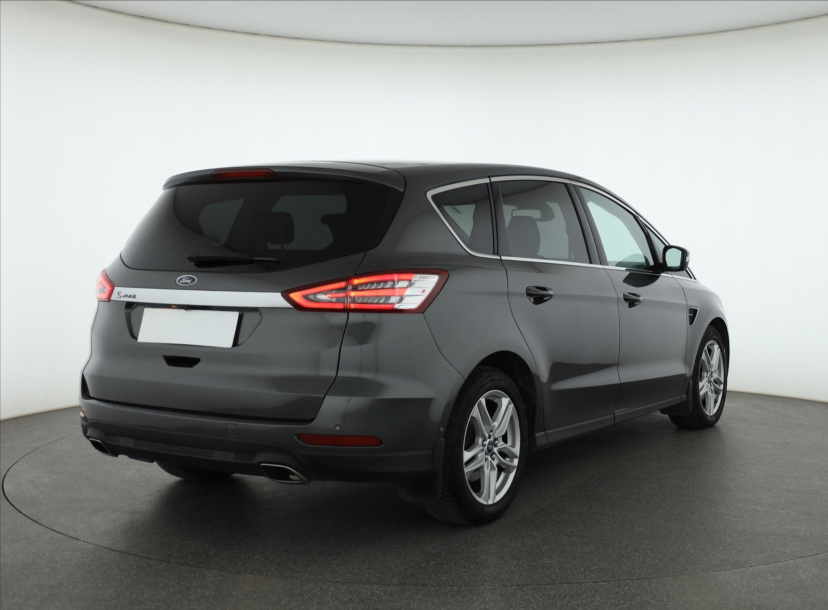 Ford S-Max, 2019