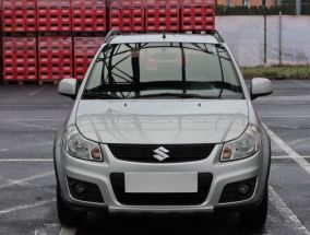 Suzuki SX4 - 2013