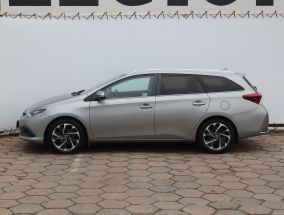 Toyota Auris - 2015