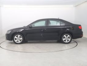 Volkswagen Jetta - 2012