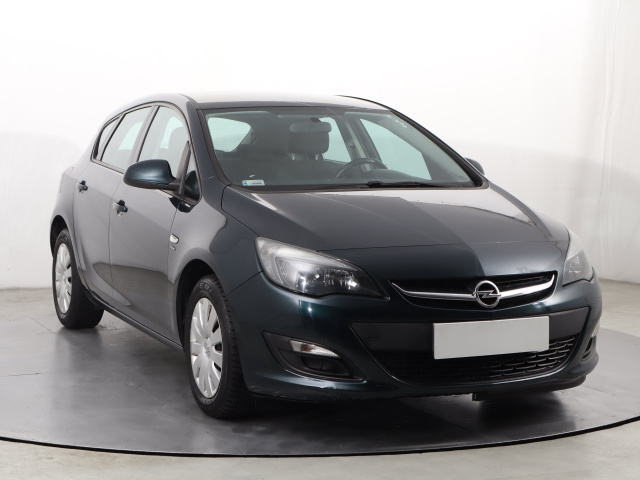 Opel Astra 2013
