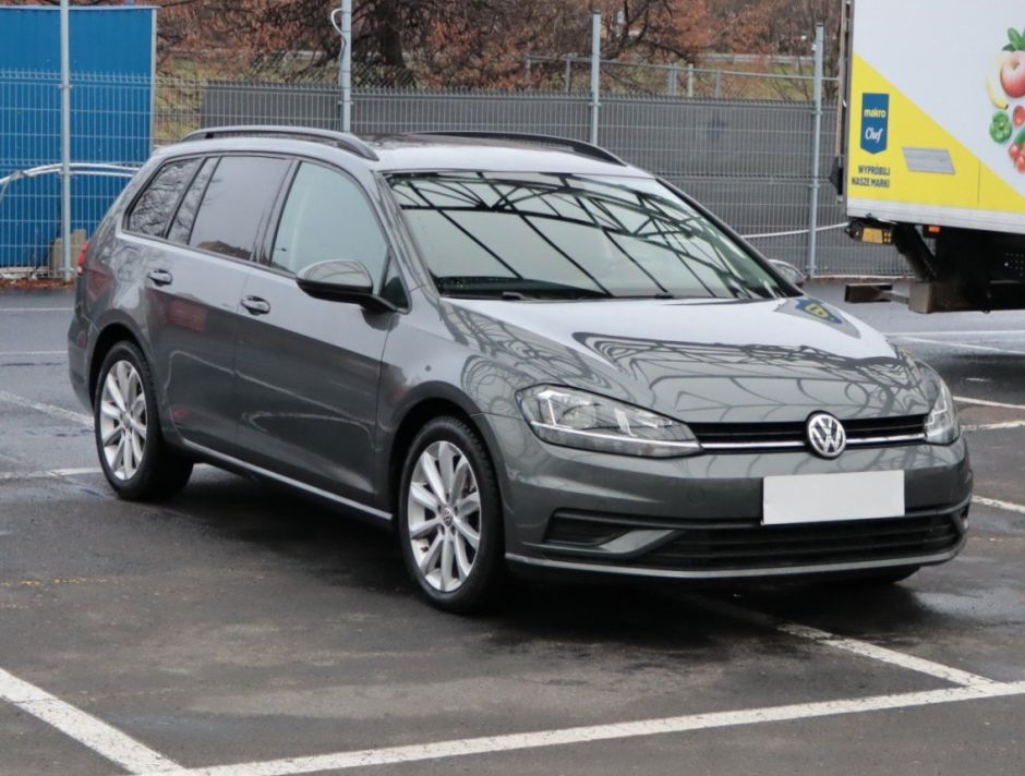 Volkswagen Golf - 2018