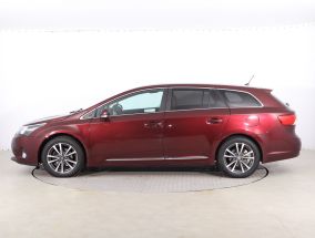 Toyota Avensis - 2012