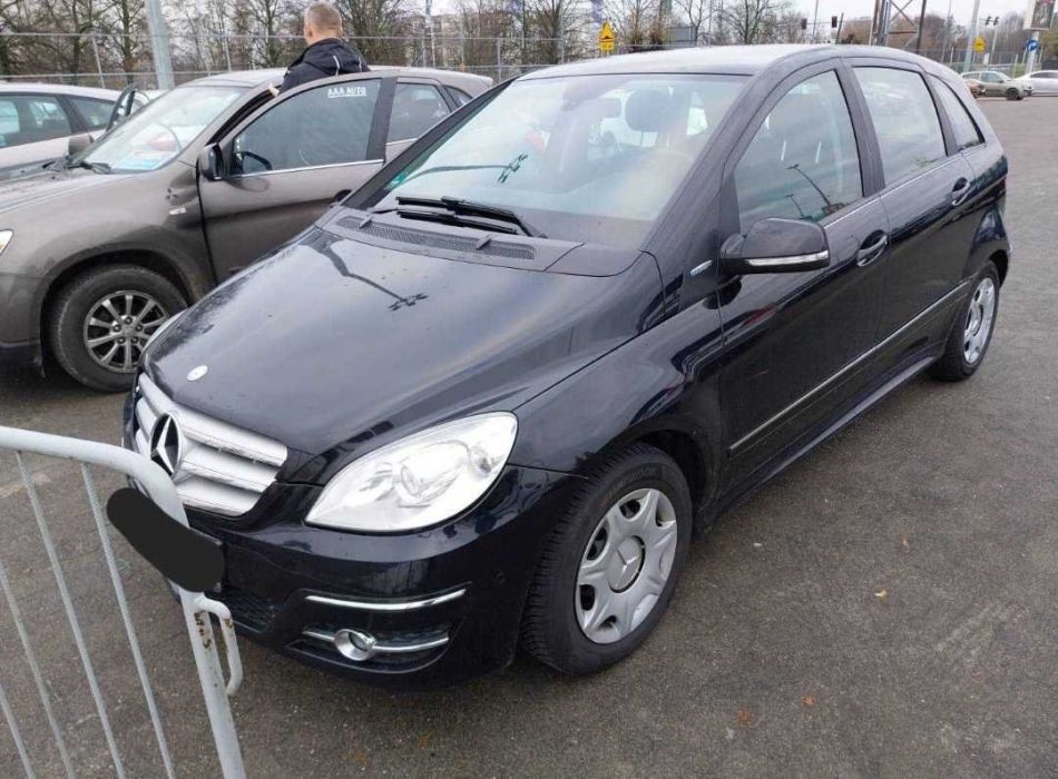 Mercedes-Benz B - 2009