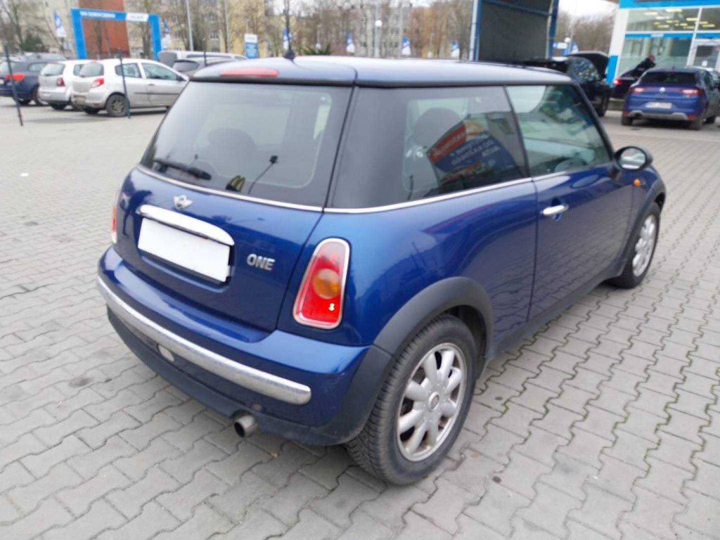 MINI 3-door