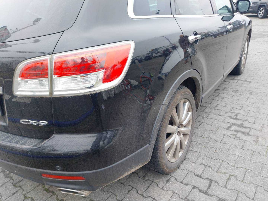 Mazda CX-9