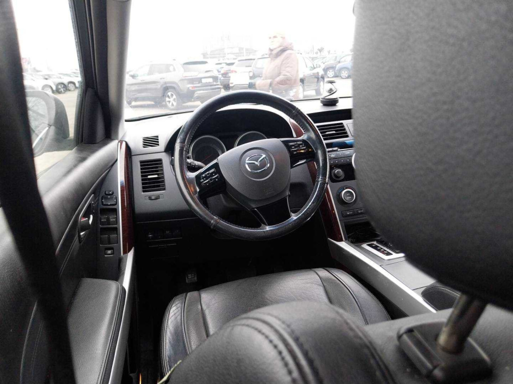 Mazda CX-9