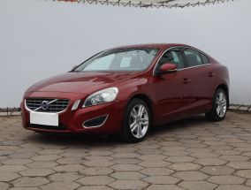 Volvo S60 - 2013