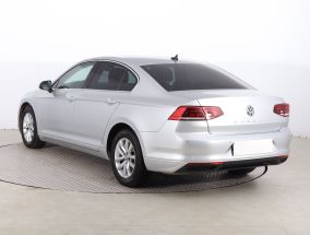 Volkswagen Passat - 2019