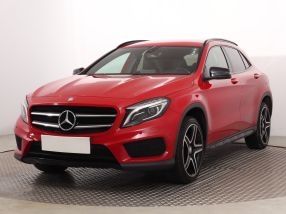 Mercedes-Benz GLA - 2016