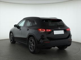 Mercedes-Benz GLA - 2020