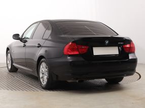 BMW 3 - 2010