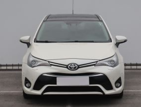 Toyota Avensis - 2015