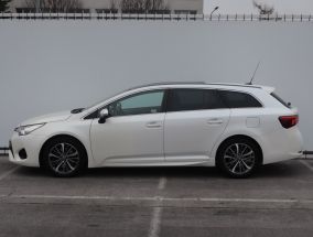 Toyota Avensis - 2015