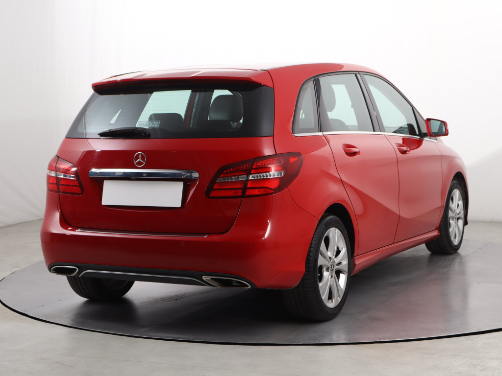 Mercedes-Benz B
